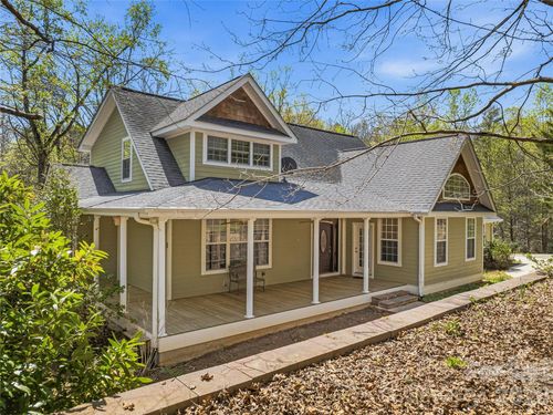 196 Blackbird Ln, Tryon, NC, 28782-5626 | Card Image