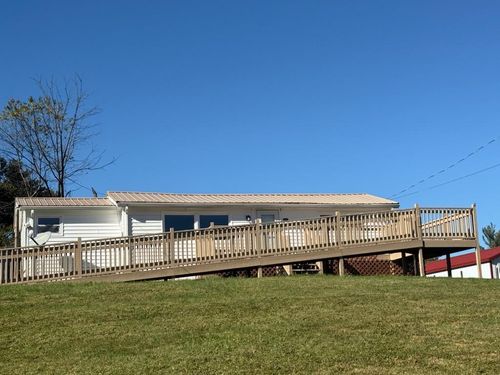 113 Split Oak Ln, Galax, VA, 24333-4465 | Card Image