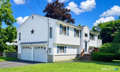 215 Prospect Ave, Shelton, CT, 06484-3234 | Card Image