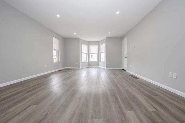 319 Mechanic St, House other with 6 bedrooms, 3 bathrooms and null parking in Laconia NH | Image 20