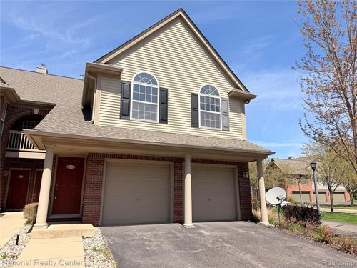 28469 Carlton Way Dr, Novi, MI, 48377-2636 | Card Image