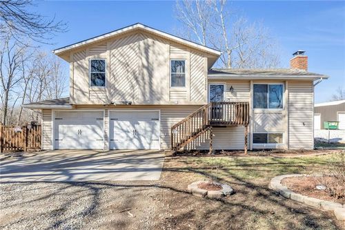 22026 S Lone Elm Road, Spring Hill, KS, 66083 | Card Image