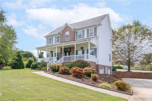 131 Fallingcreek Dr, Advance, NC, 27006-7655 | Card Image