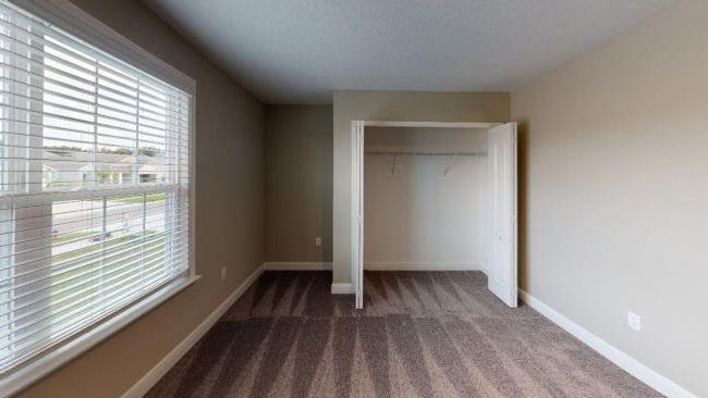 Model home - actual features may vary. | Image 12