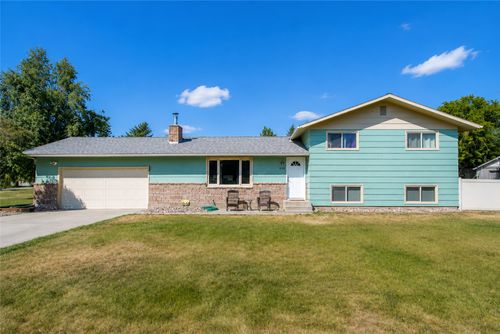 215 Park Drive, Kalispell, MT, 59901 | Card Image