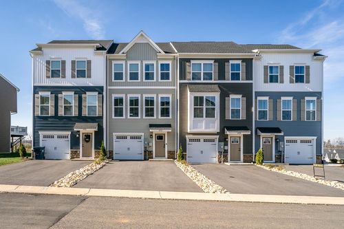 4512 Fountainbridge Ct, ROCKINGHAM, VA, 22801-4139 | Card Image