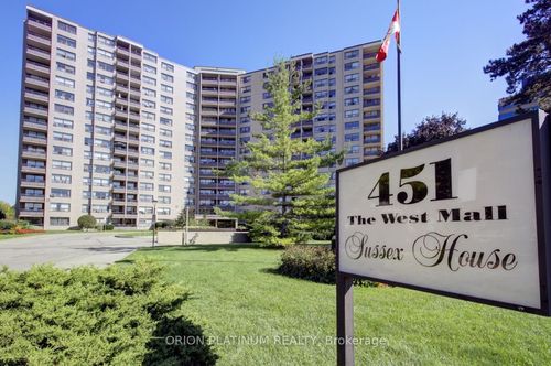1405-451 The Mall West, Etobicoke, ON, M9C1G1 | Card Image