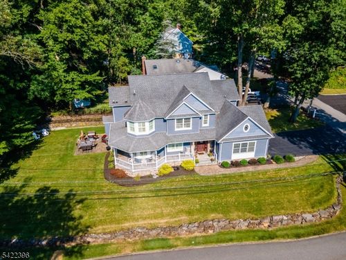 44 Forest Ter, Wayne, NJ, 07470-4336 | Card Image