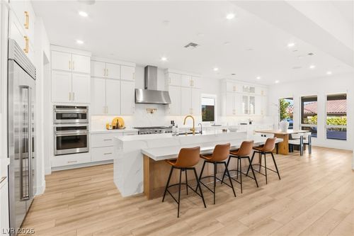 194 Harris Peak Street, Las Vegas, NV, 89138 | Card Image