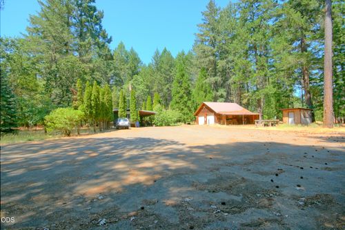 1820 Powell Creek Rd, Williams, OR, 97544-9575 | Card Image