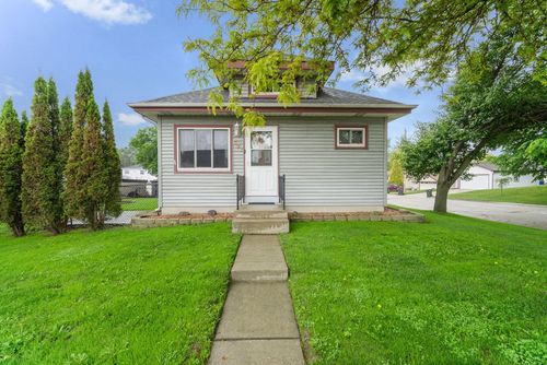 627 Blake Avenue, SOUTH MILWAUKEE, WI, 53172 | Card Image