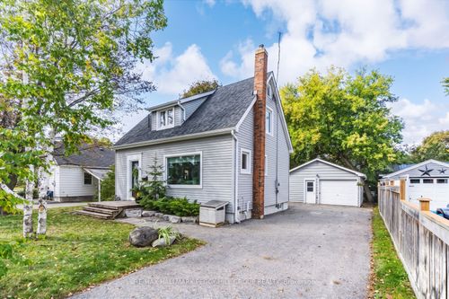 10 Holgate St, Barrie, ON, L4N2T5 | Card Image