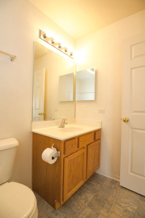 1830 Maureen Dr, Hoffman Estates, IL, 60192-4812 | Card Image
