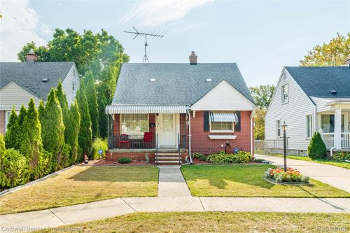 3313 Hollywood St, Dearborn, MI, 48124-4360 | Card Image