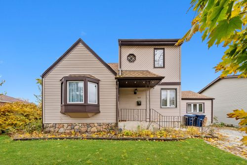 365 E Dickens Ave, Northlake, IL, 60164-1811 | Card Image