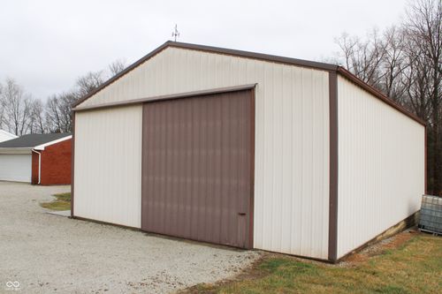 2460 S State Highway 7, North Vernon, IN, 47265-7806 | Card Image