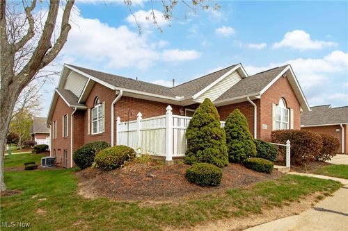 3271 Bayberry Cv, Wooster, OH, 44691-1882 | Card Image