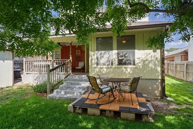 Make s'mores in the fire pit or grill on the covered back porch! | Image 33