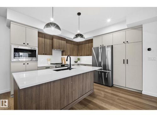 7459 May Common Nw, Edmonton, AB, T6R0X1 | Card Image