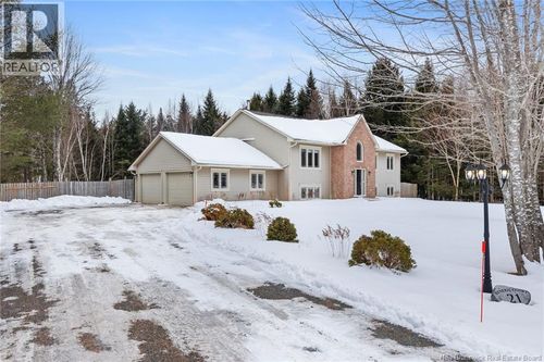 21 Benerin Crt, Lincoln, NB, E3B0J6 | Card Image