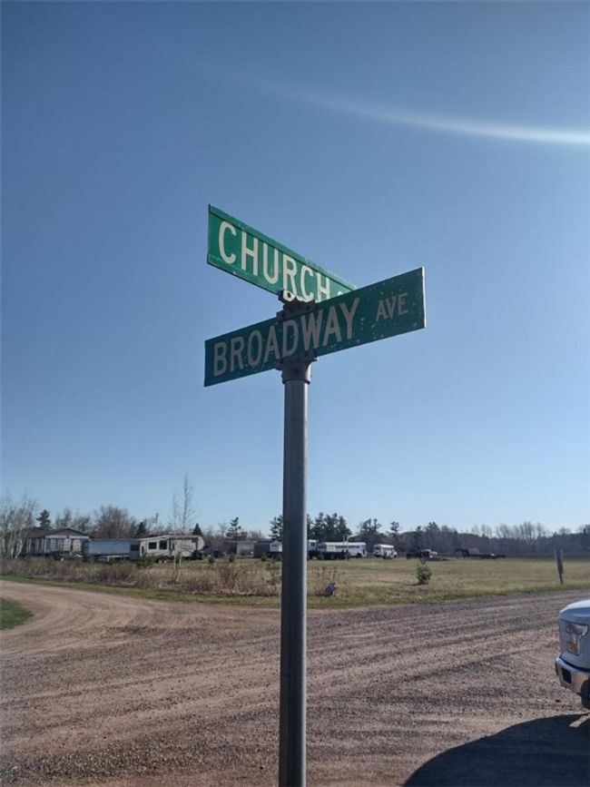 Street sign north of property | Image 9