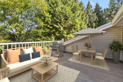 2082 Springer Ave, Burnaby, BC, V5B3M5 | Card Image
