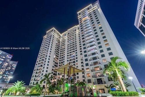 apt-2910-999 Sw 1st Ave, Miami, FL, 33130-3492 | Card Image