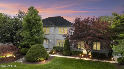 5 Emmons Ct, Marlboro, NJ, 07746-2428 | Card Image
