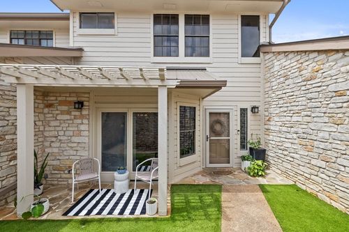 18-2201 Lakeway Blvd, Lakeway, TX, 78734-5149 | Card Image