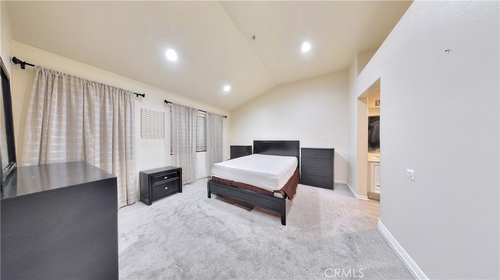Residential Lease in Anaheim 4
