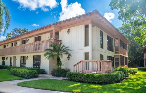 143 Brackenwood Rd, Palm Beach Gardens, FL, 33418-9067 | Card Image