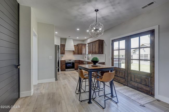 917 Monroe Cir, House other with 4 bedrooms, 3 bathrooms and null parking in Carl Junction MO | Image 8