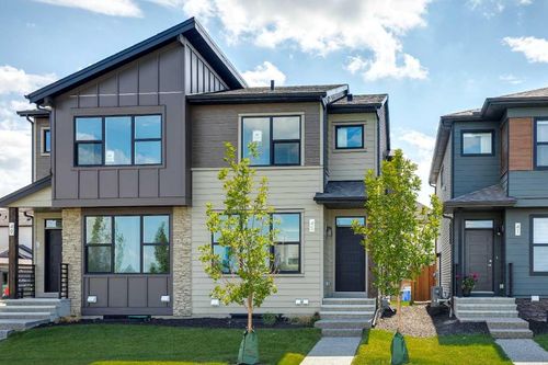 45 Silverton Glen Way Sw, Calgary, AB, T2X5B9 | Card Image