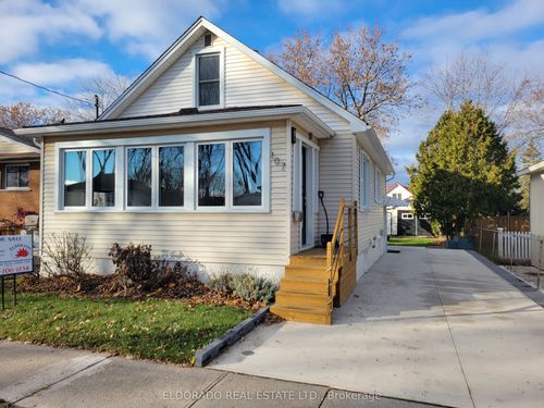 107 Mackan St, Thorold, ON, L2V1G5 | Card Image