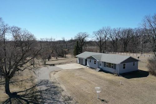 45512 County Highway 80, Perham, MN, 56573-8901 | Card Image
