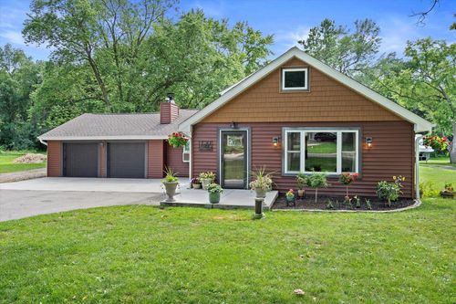 W378S5089 W Pretty Lake Road, Ottawa, WI, 53118 | Card Image