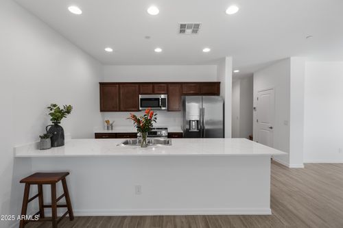 unit-3-2842 E Tracy Ln, Phoenix, AZ, 85032-8911 | Card Image