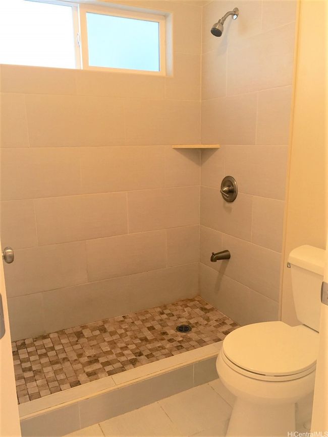 A - 2325 Ahe St, House other with 2 bedrooms, 1 bathrooms and 1 parking in Honolulu HI | Image 7