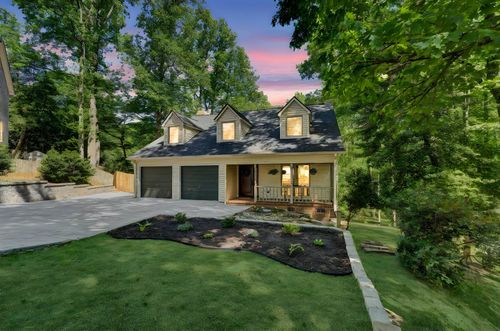 105 Summer Creek Ct, Greer, SC, 29650-3355 | Card Image