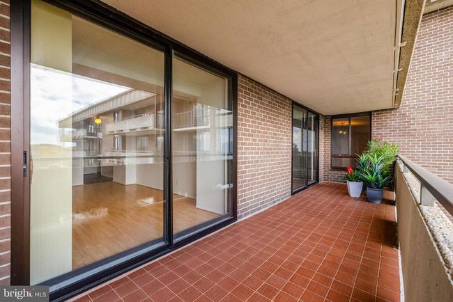 APT-1610 - 1800 Old Meadow Rd, Condo with 1 bedrooms, 2 bathrooms and null parking in MCLEAN VA | Image 19