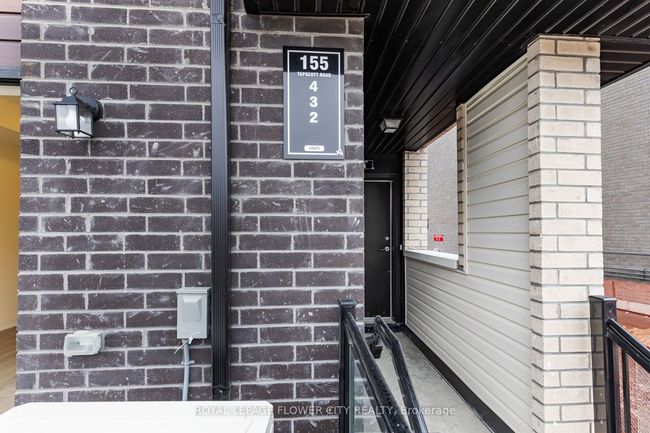 2 - 155 Tapscott Rd, Condo with 2 bedrooms, 1 bathrooms and null parking in Toronto ON | Image 41