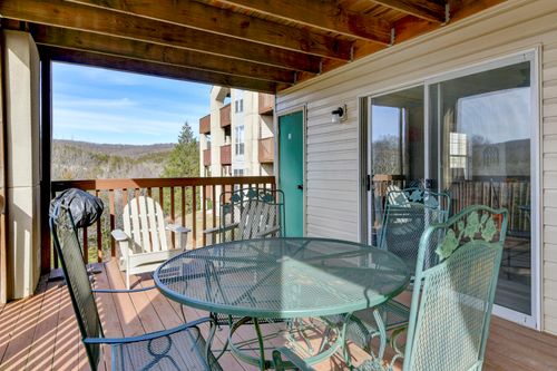 2-5 Woodpecker Ln, Branson, MO, 65616-8150 | Card Image