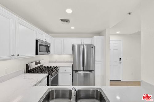 apt-351-13200 Pacific Promenade, Playa Vista, CA, 90094-2154 | Card Image