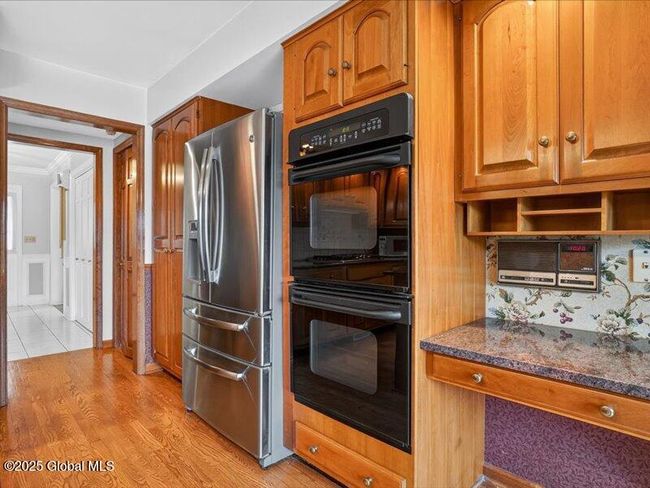 3077 New Williamsburg Dr, House other with 4 bedrooms, 4 bathrooms and 6 parking in Schenectady NY | Image 18
