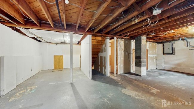 107 Loring Ave, House other with 4 bedrooms, 2 bathrooms and null parking in Edison NJ | Image 23
