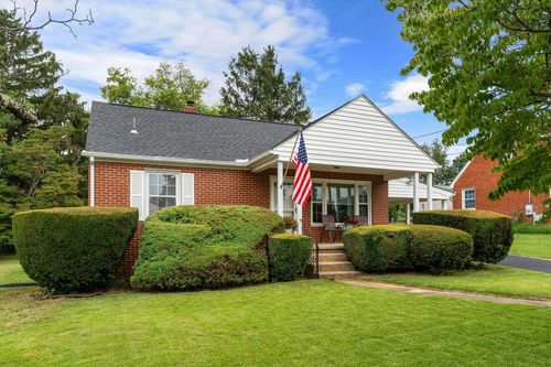 313 Alphin Ave, Waynesboro, VA, 22980-1708 | Card Image