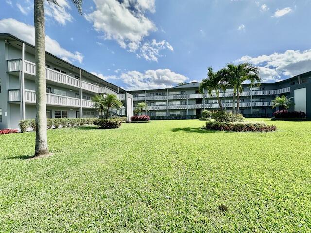 Suffolk D , Boca Raton, FL 33434