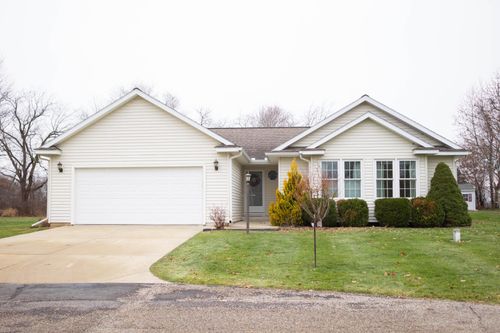 13330 Park West Blvd, Vicksburg, MI, 49097-8493 | Card Image