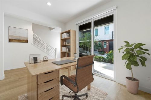 169 Steely, Irvine, CA, 92614-0915 | Card Image