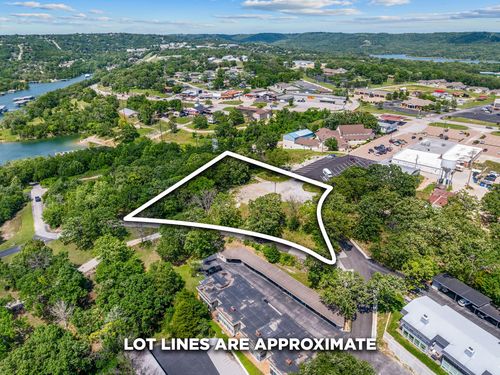000 Kimberling City Center Ln, Kimberling City, MO, 65686 | Card Image